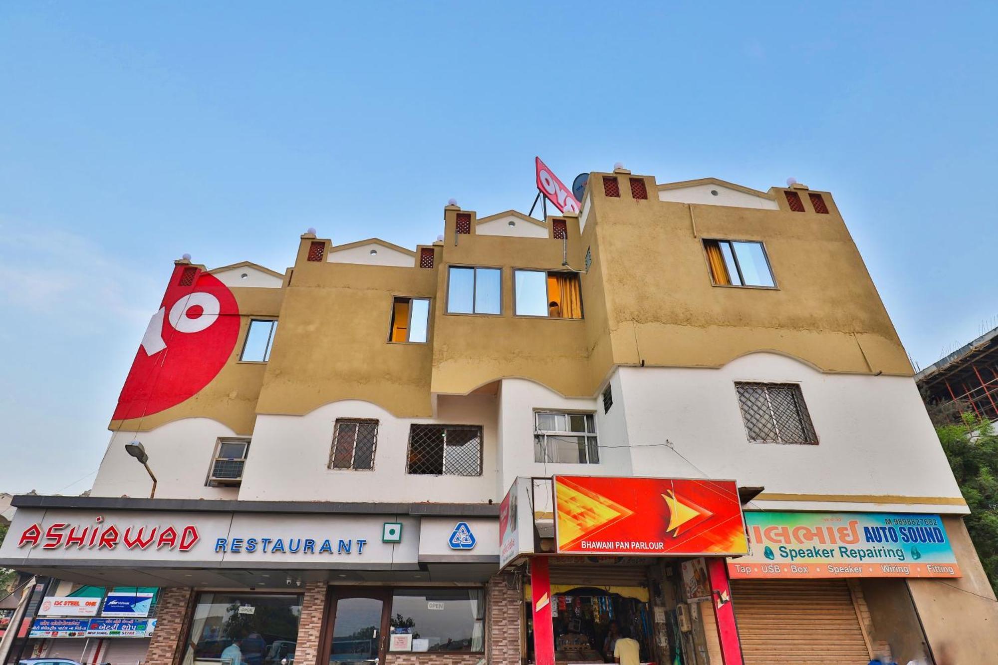 Hotel O Silver Palace Watuwa Exterior photo